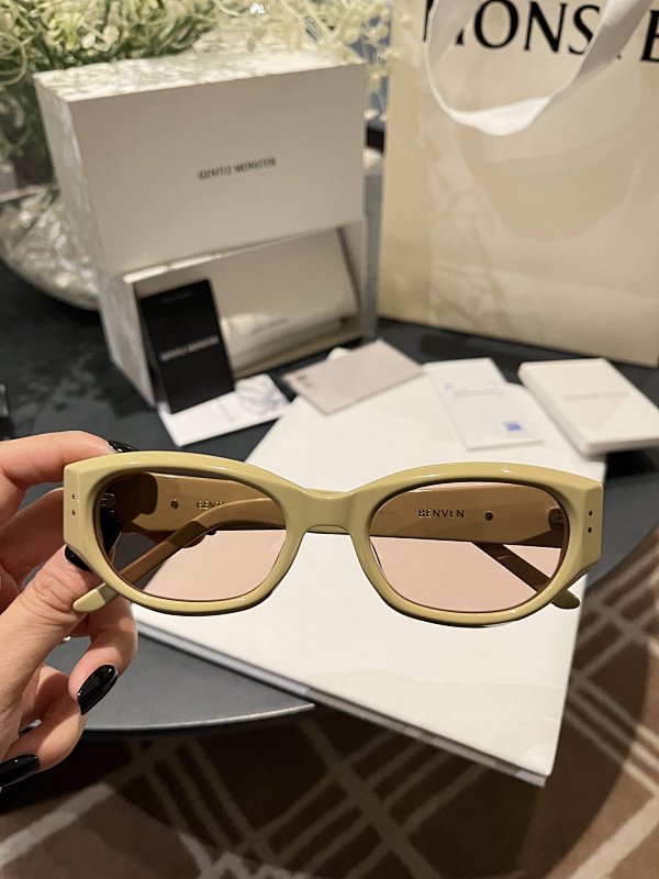 Glasses, photo 1