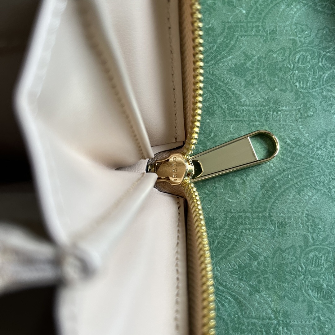Other Gucci Bag - Image 2