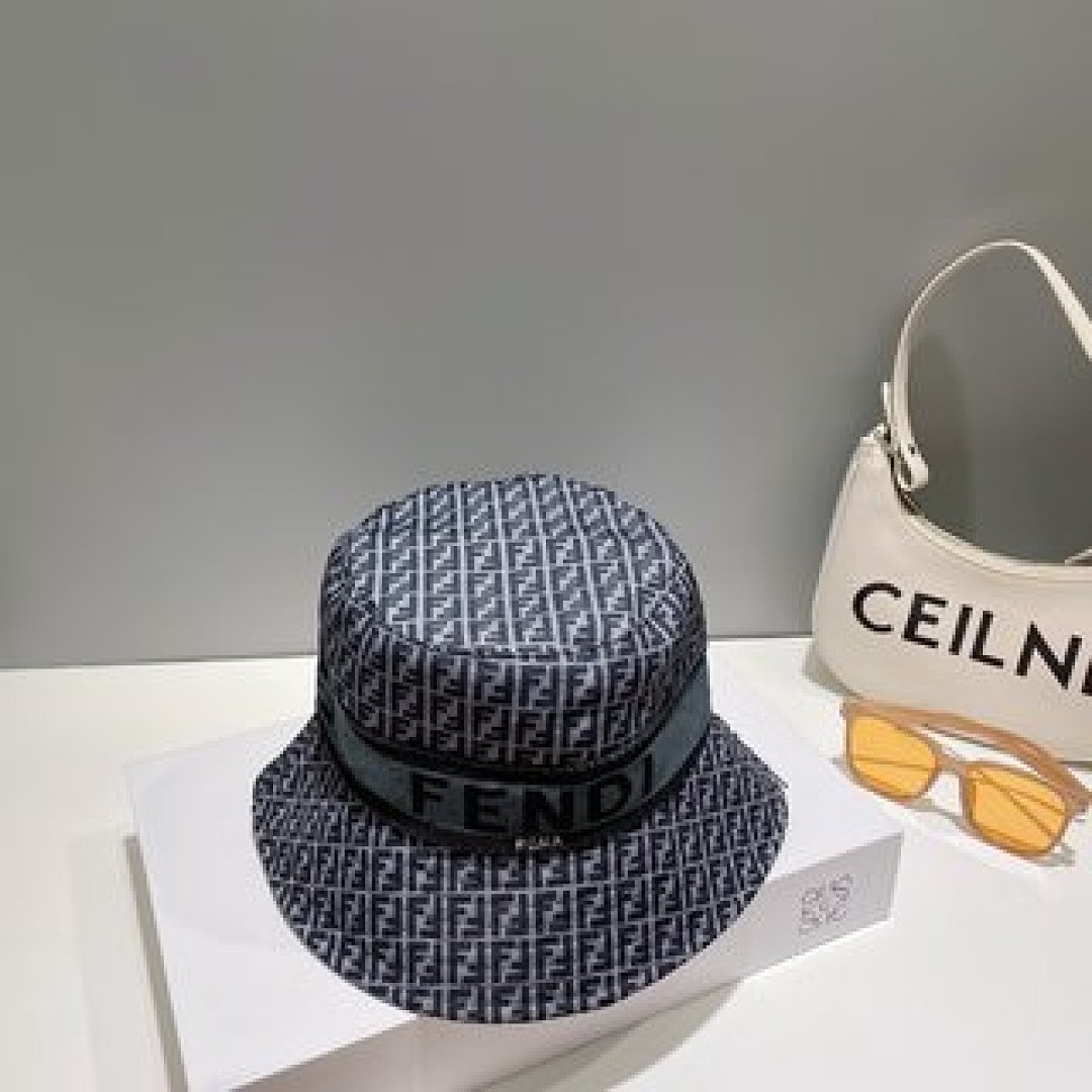 Other Fendi - Image 25