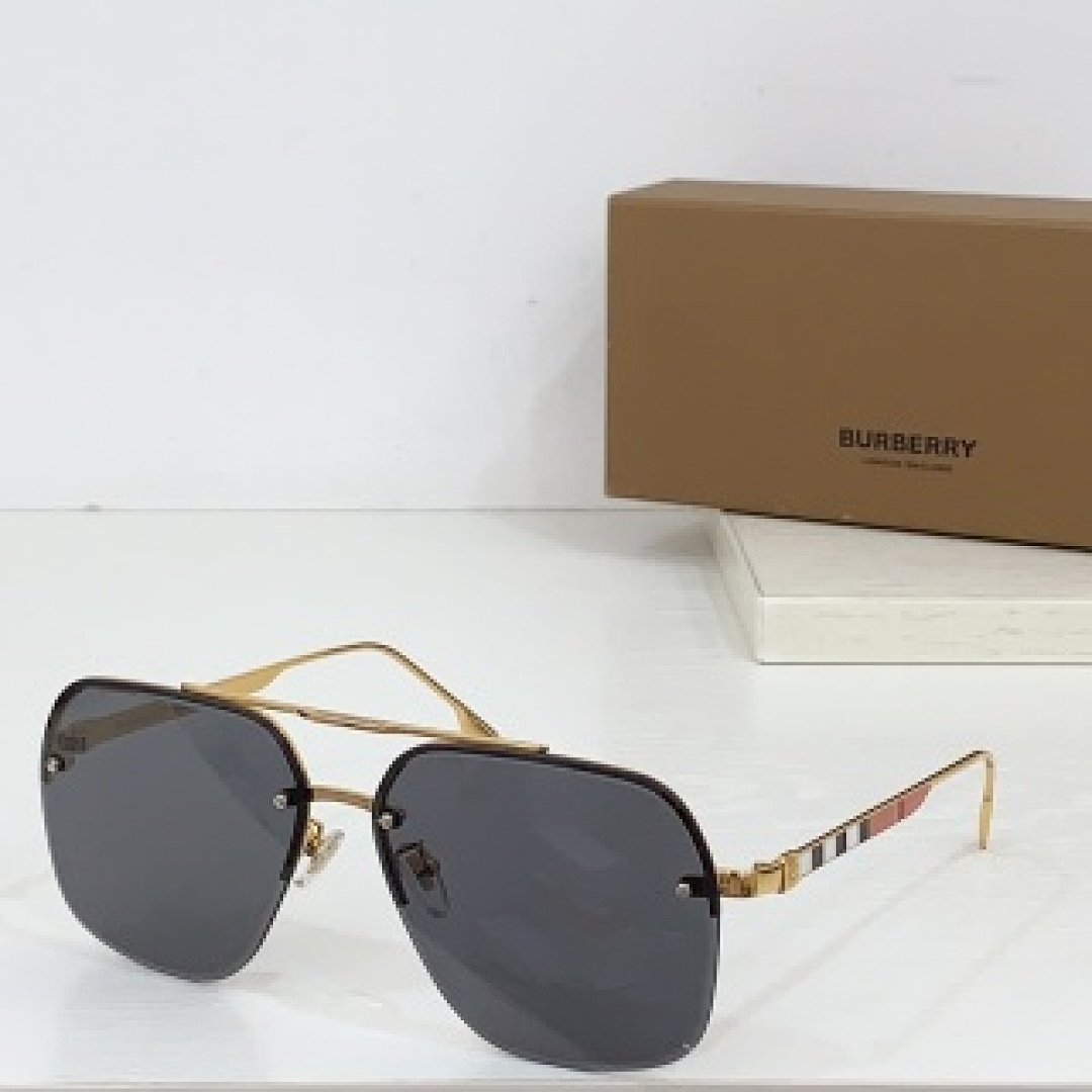 Other BURBERR Sunglasses - Image 27