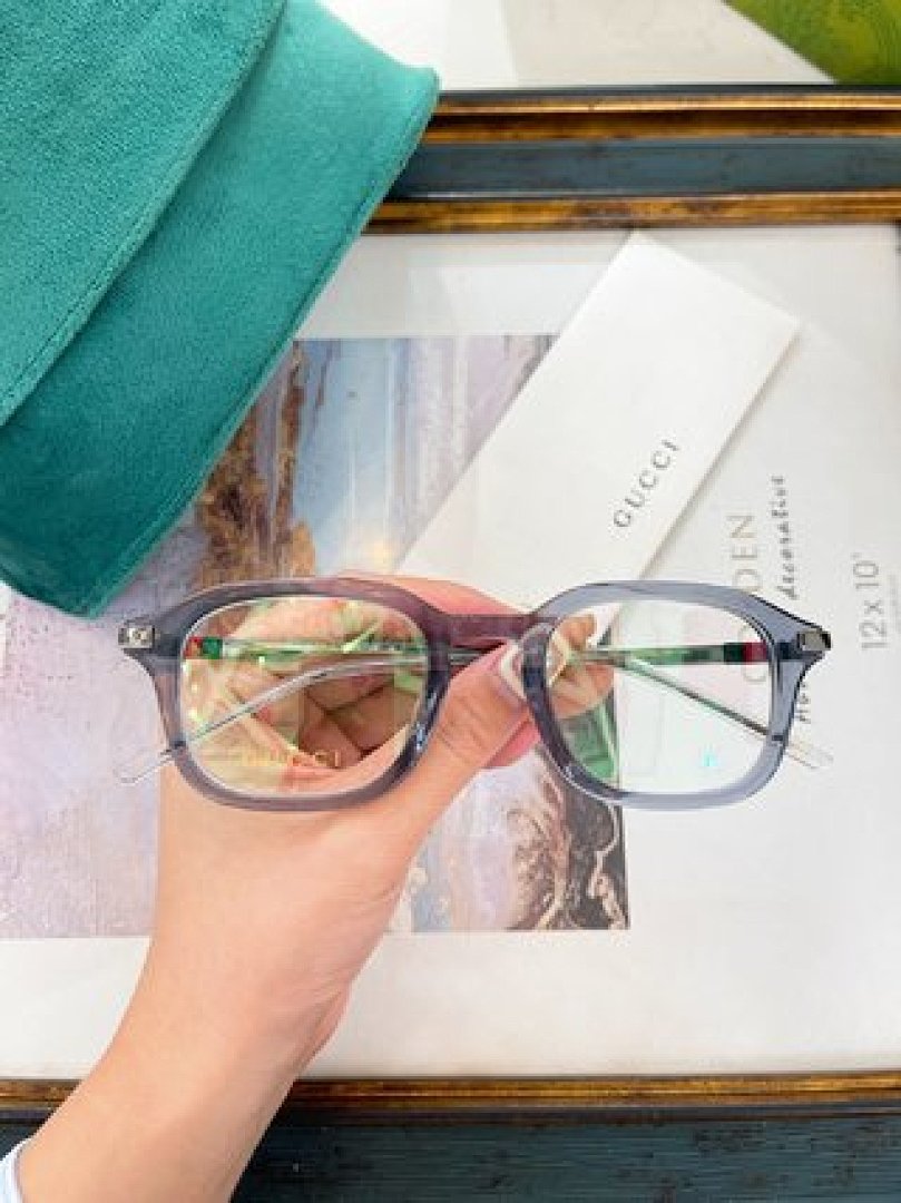 Other GUCCI Sunglasses - Image 9