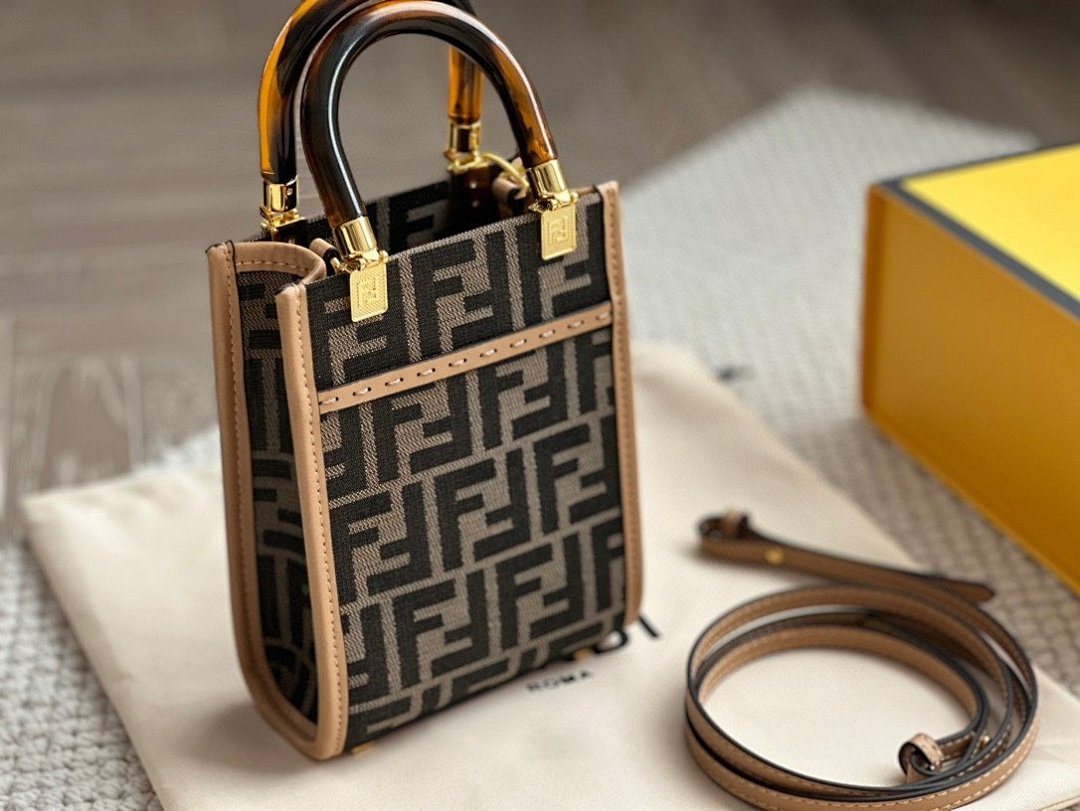 Other Fendi - Image 55