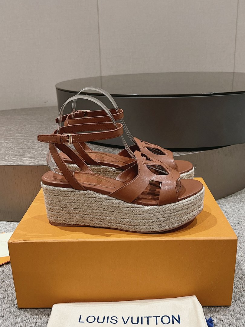 Other Lv Shoes - Image 70