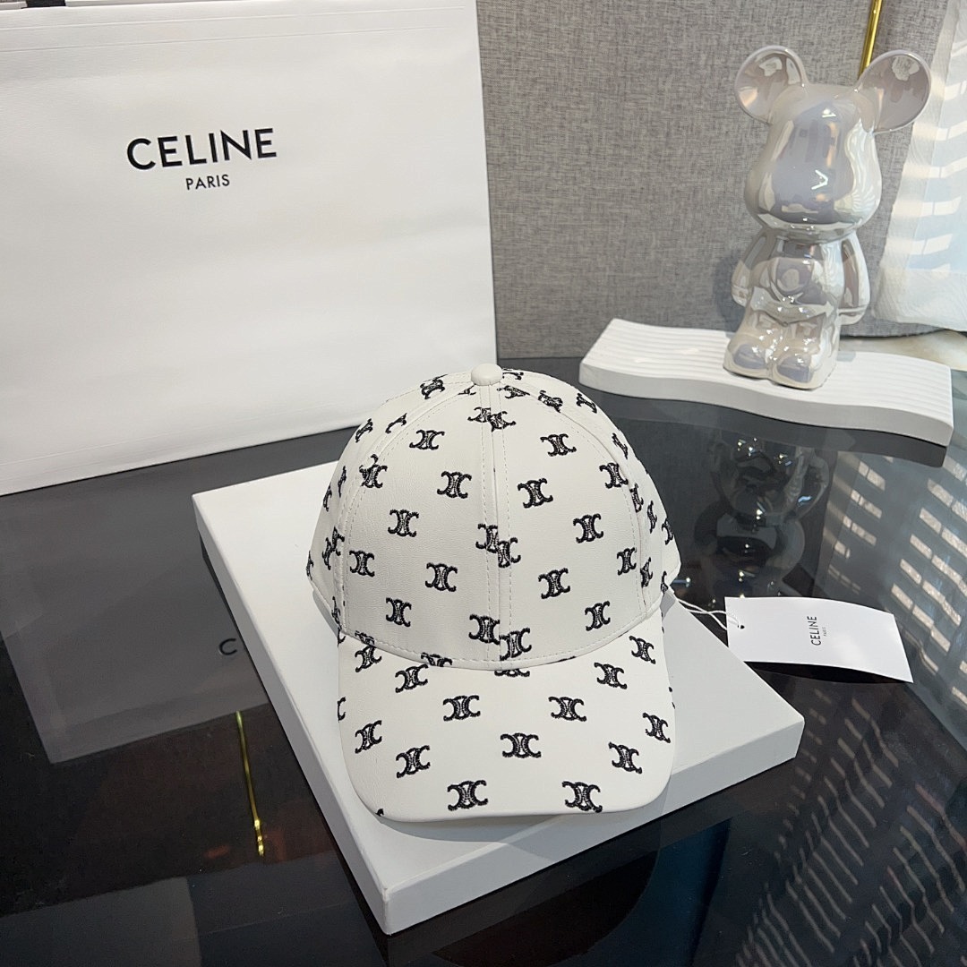 Hat, photo 1