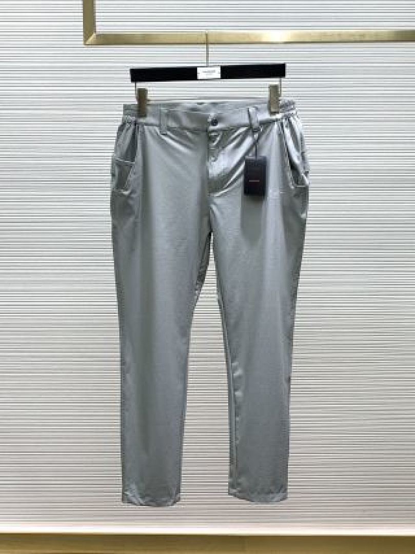 Christian Louboutin ARCTERYX Mens Winter - Image 17