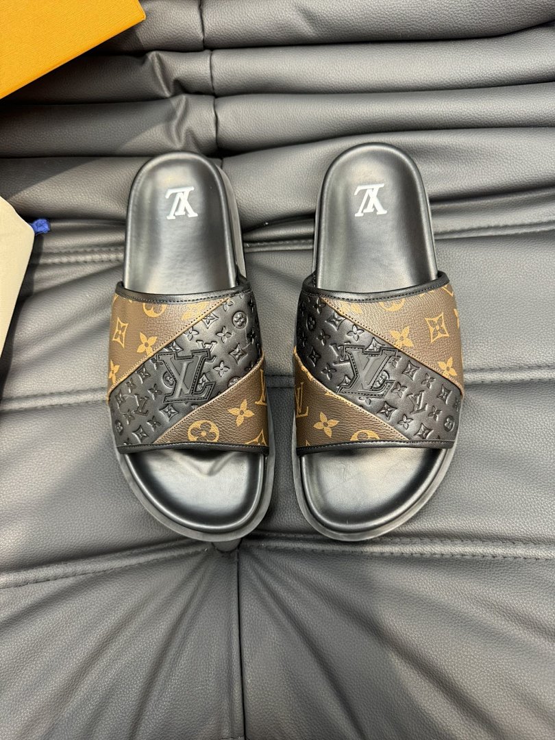 Other Men's Slippers - Image 52