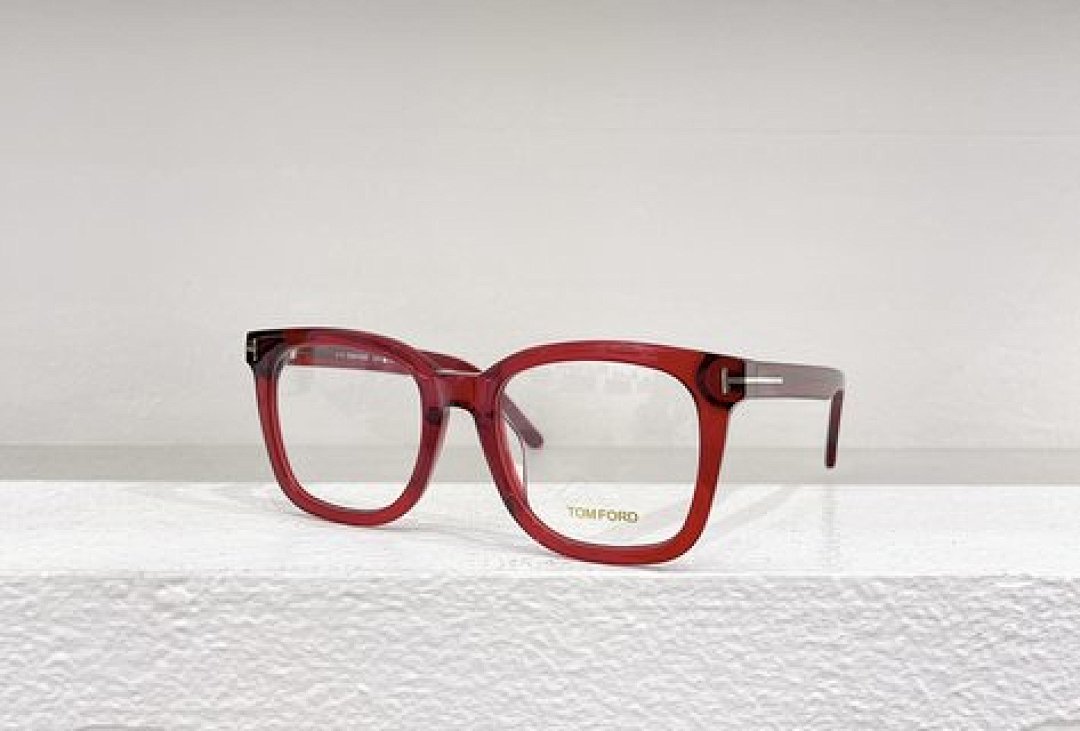 Other TOMTORD Sunglasses - Image 115