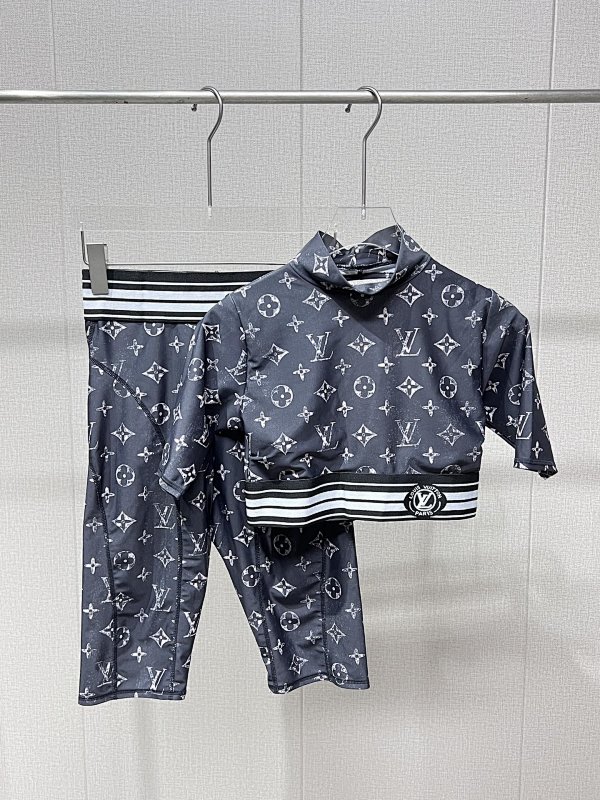Other Yoga Wear, photo 1
