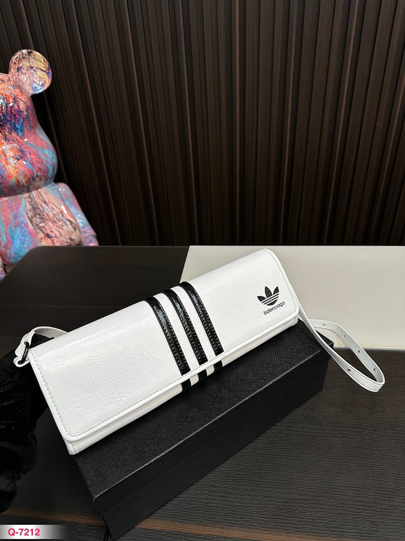 Other Adidas - Image 99