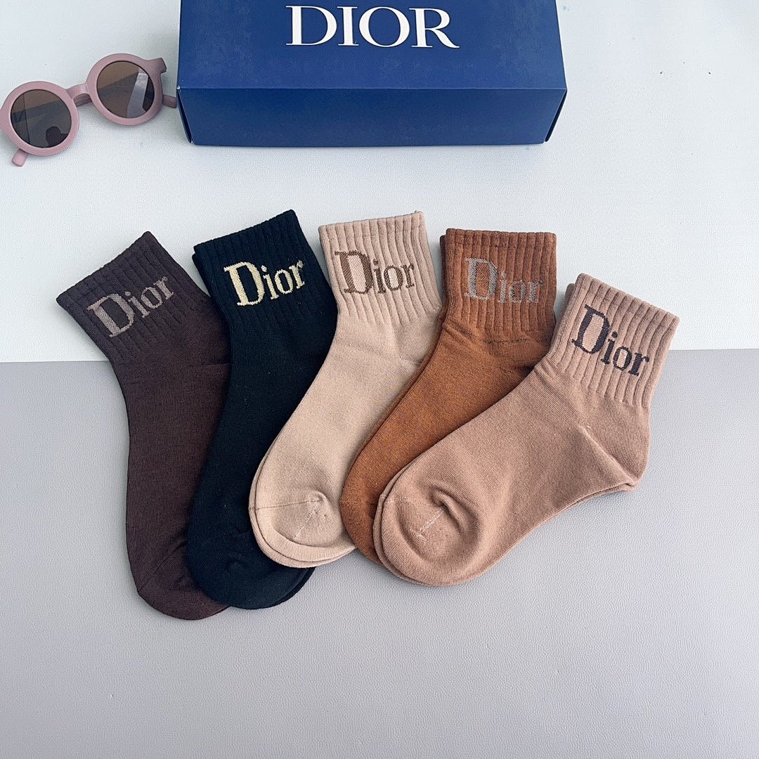 Socks, photo 1
