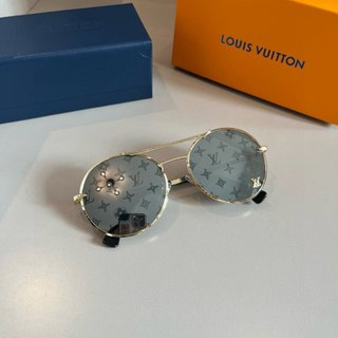 Other Lv Sunglasses - Image 51