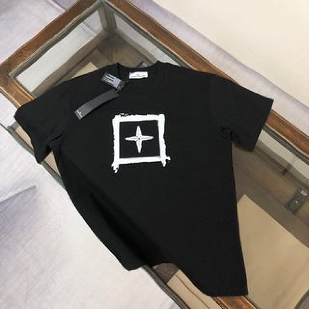 On Running Stone Island - Image 77