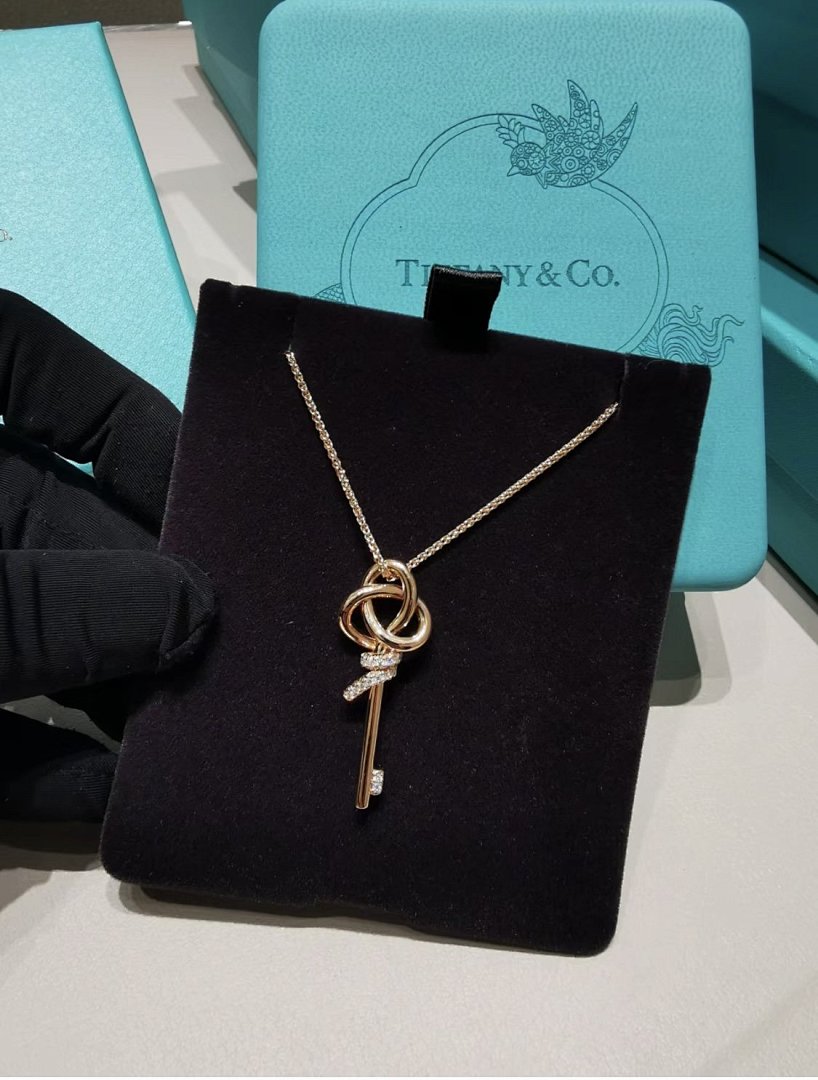 Other Tiffany - Image 37