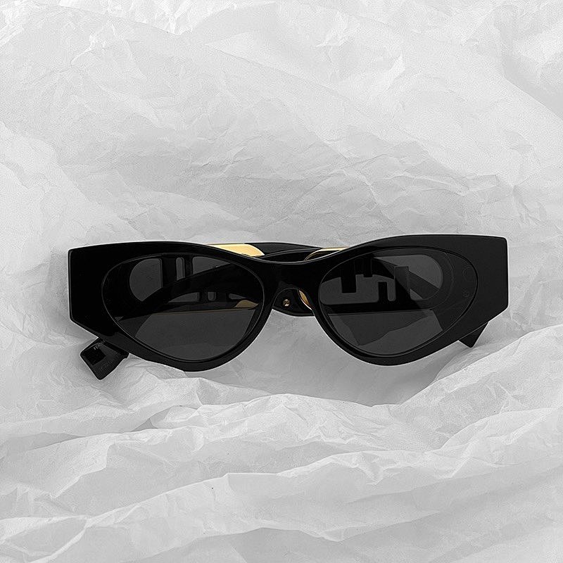 Glasses, photo 1