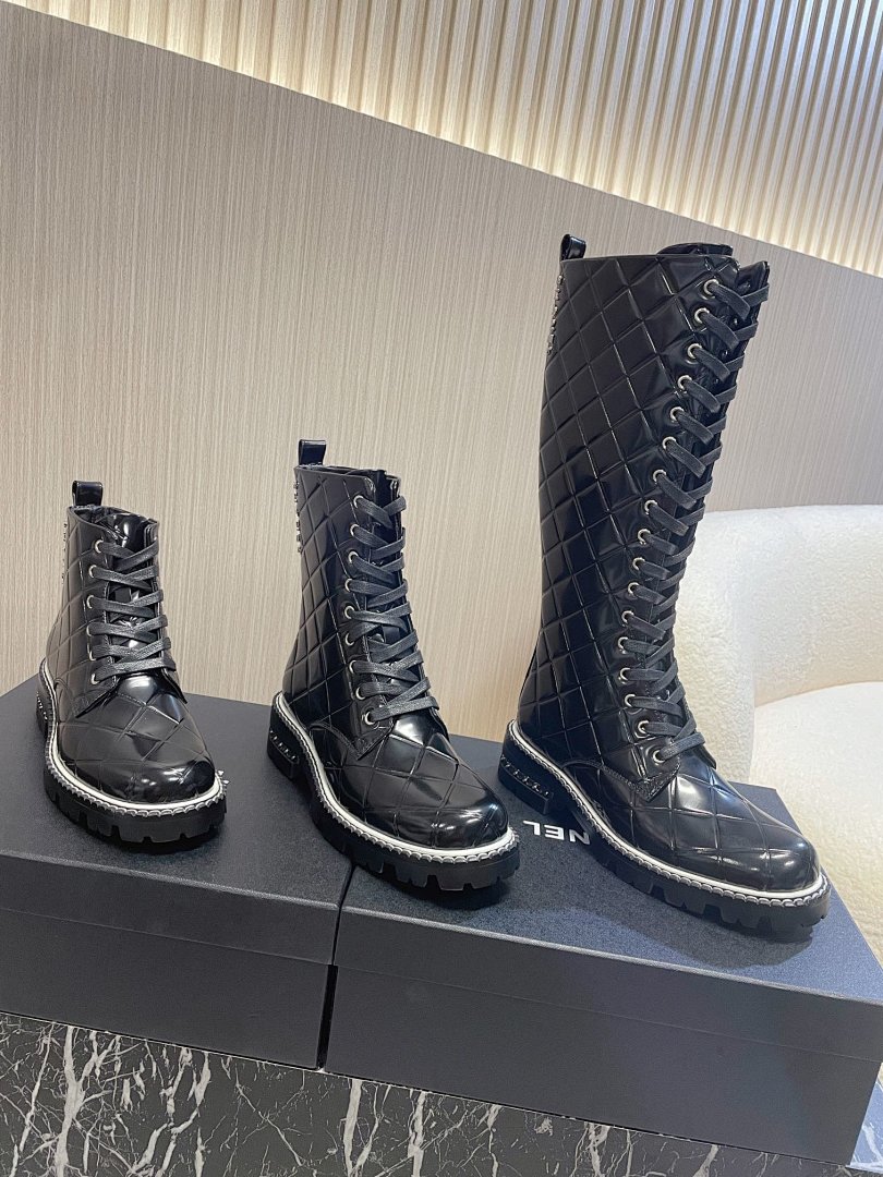 Other Chanel Boots - Image 85