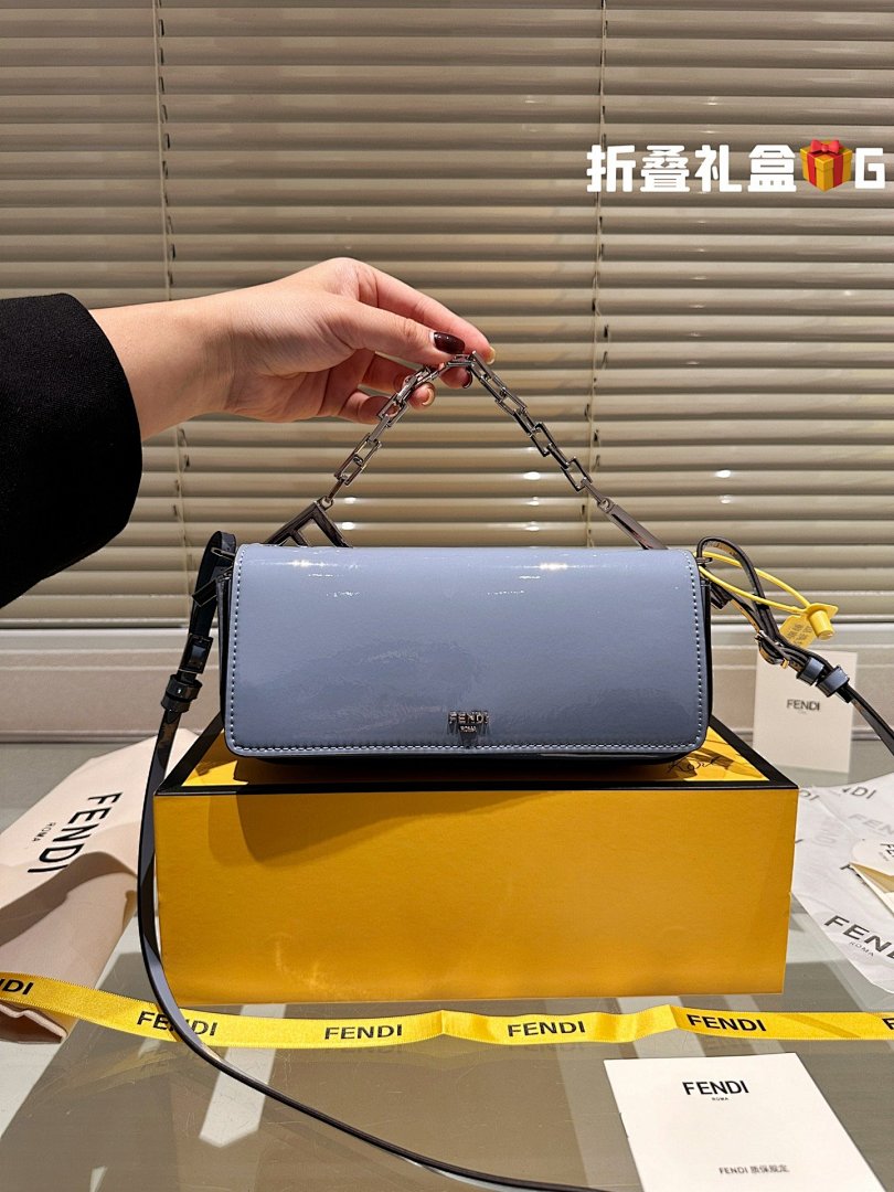 Other Fendi - Image 47