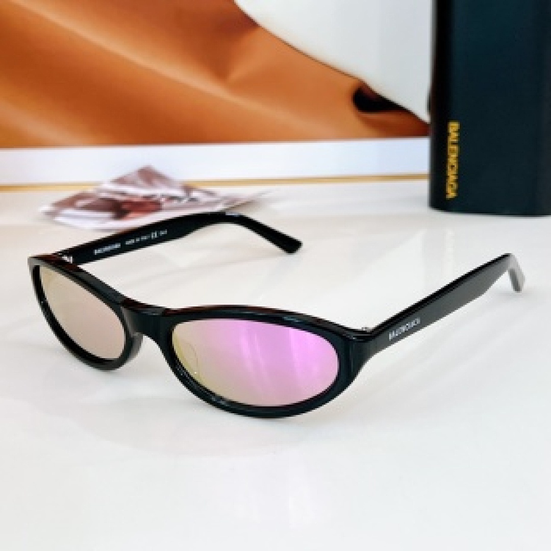 Other Balenciaga Sunglasses - Image 14