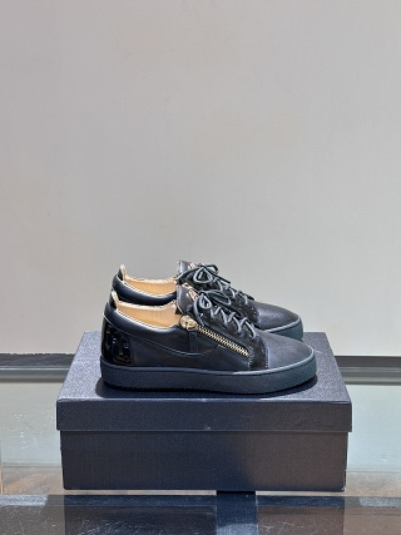 Other Giuseppe Zanotti - Image 52