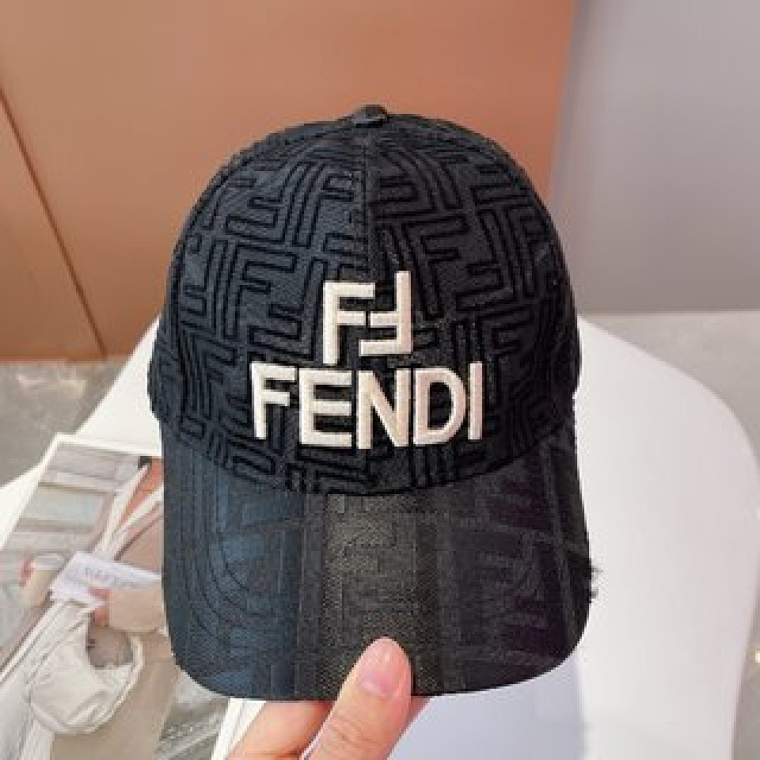 Other Fendi - Image 54