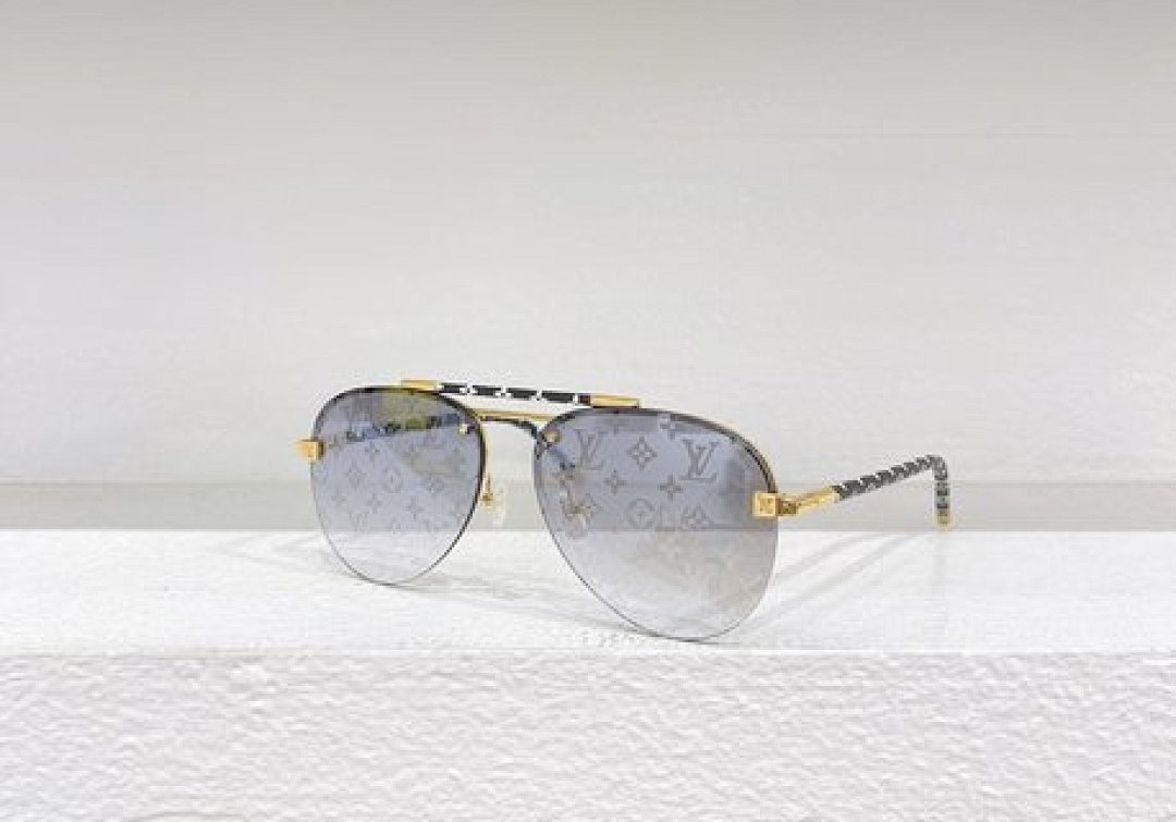 Other Lv Sunglasses - Image 120