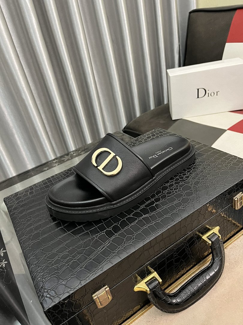 Other Men's Slippers - Image 65