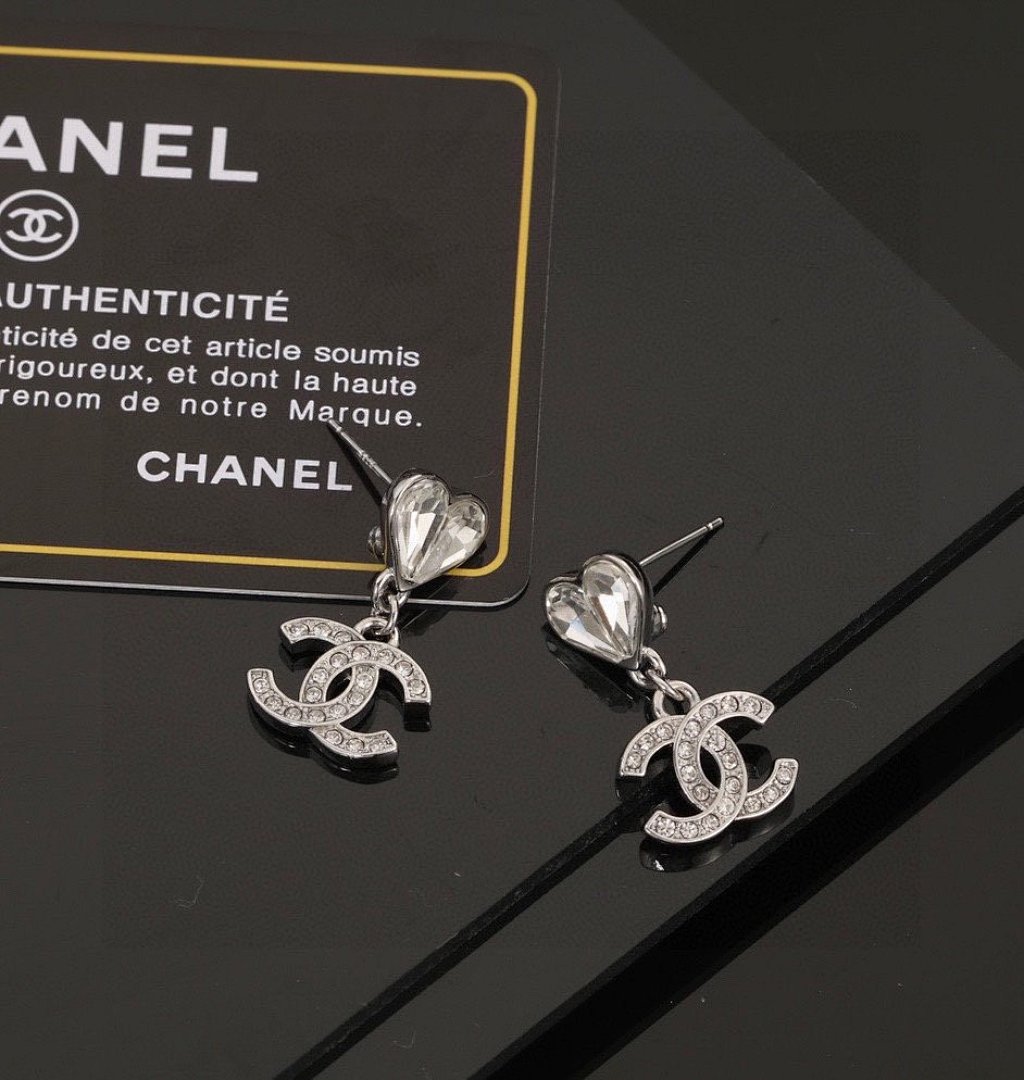 Other Chanel - Image 19