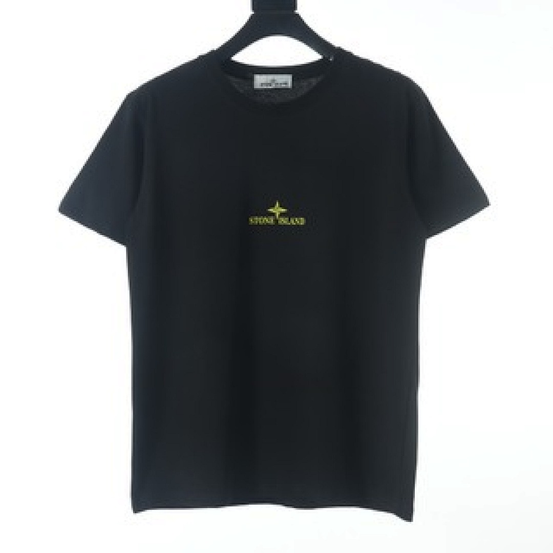 On Running Stone Island - Image 31