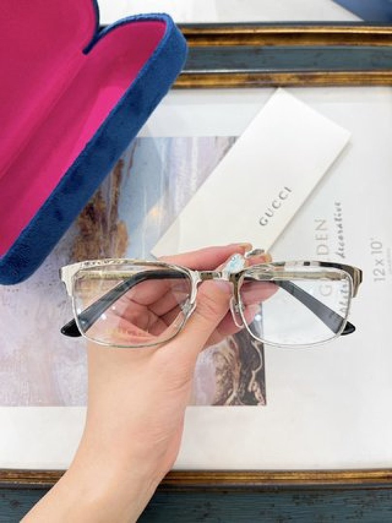 Other GUCCI Sunglasses - Image 68