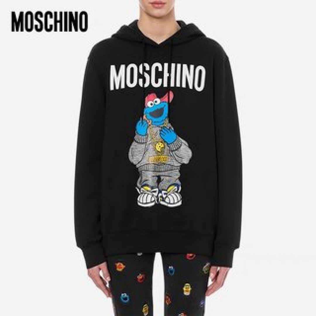 Christian Louboutin Moschino - Image 49