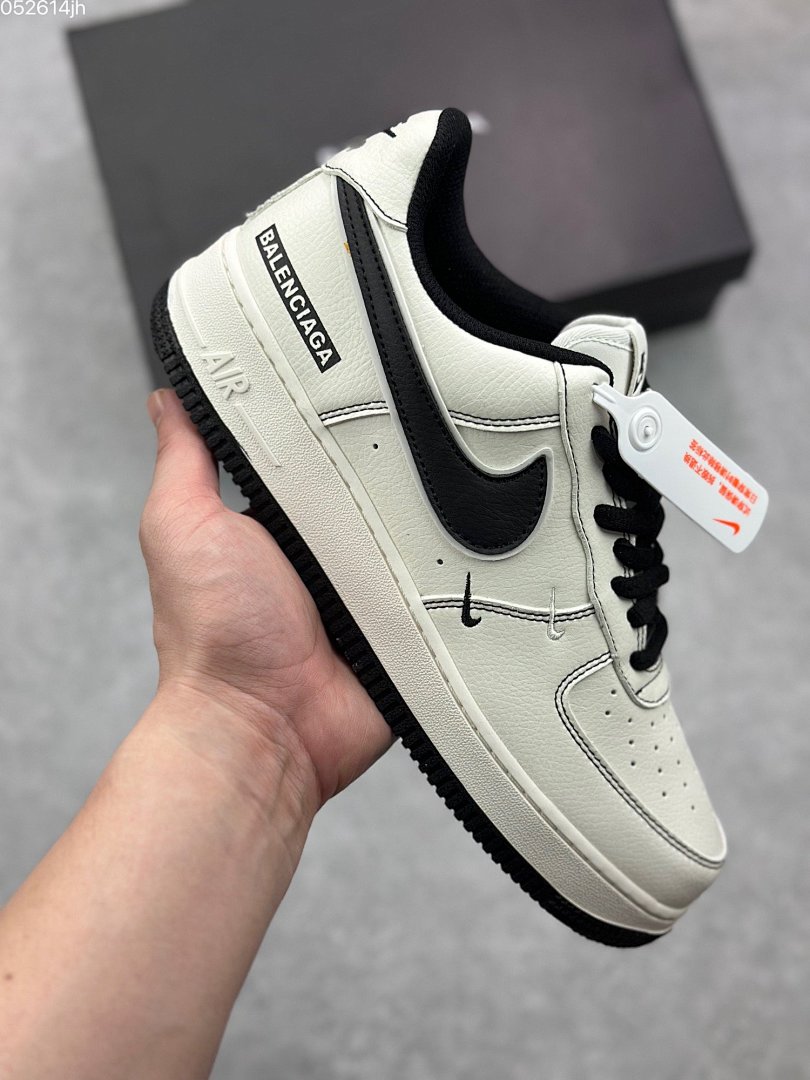 Other Balenciaga Shoes - Image 115