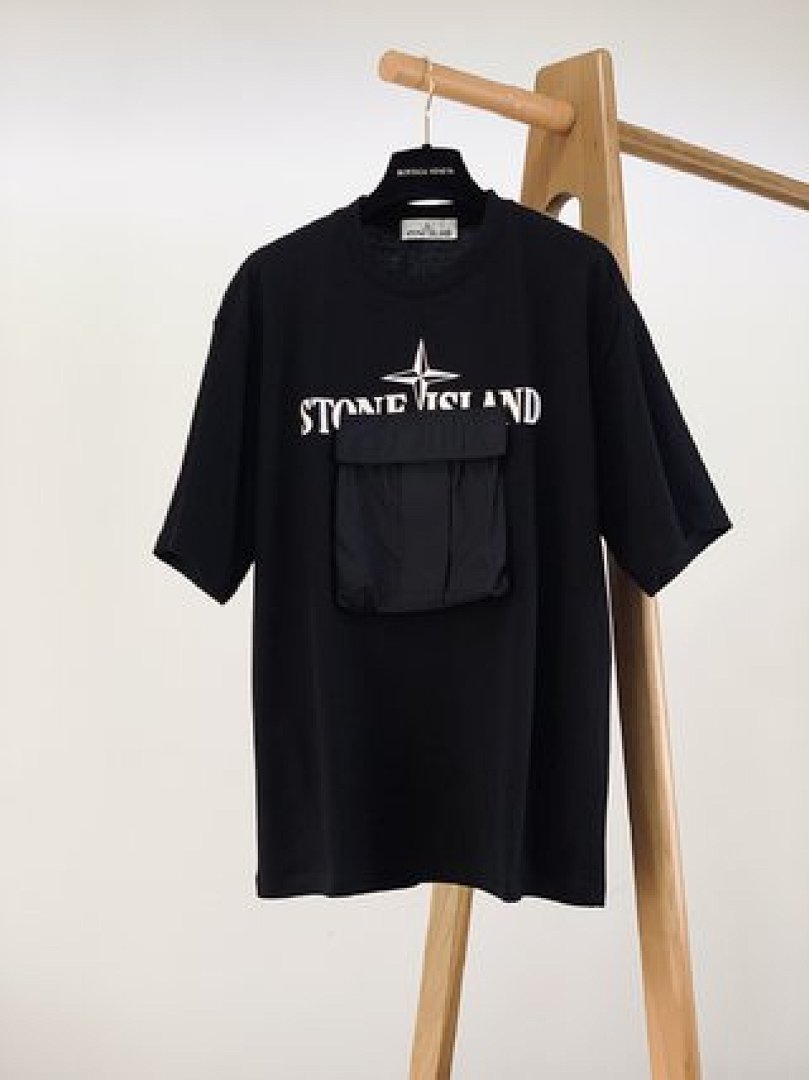 On Running Stone Island - Image 35