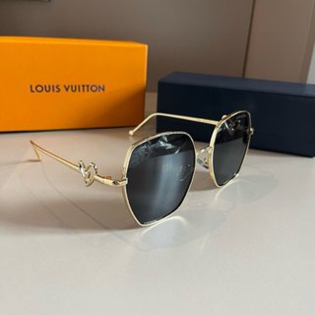 Other Lv Sunglasses - Image 94