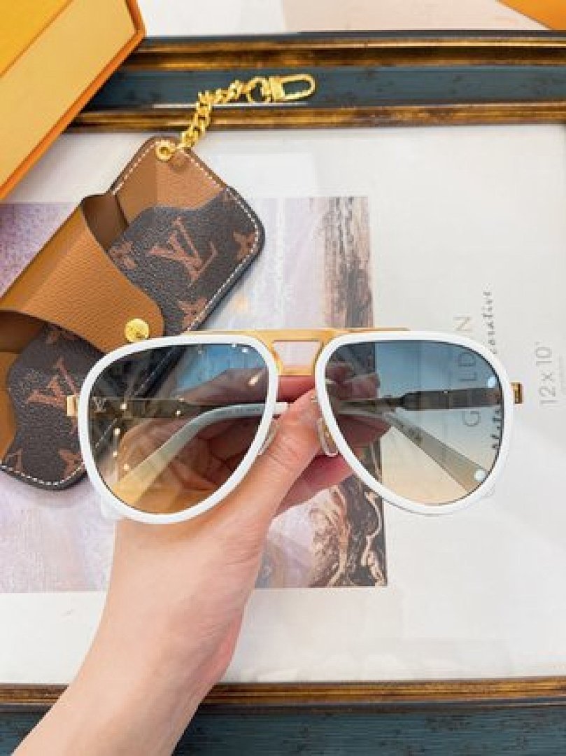 Other Lv Sunglasses - Image 112
