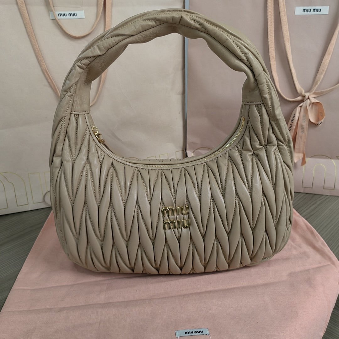 Other Miumiu - Image 24