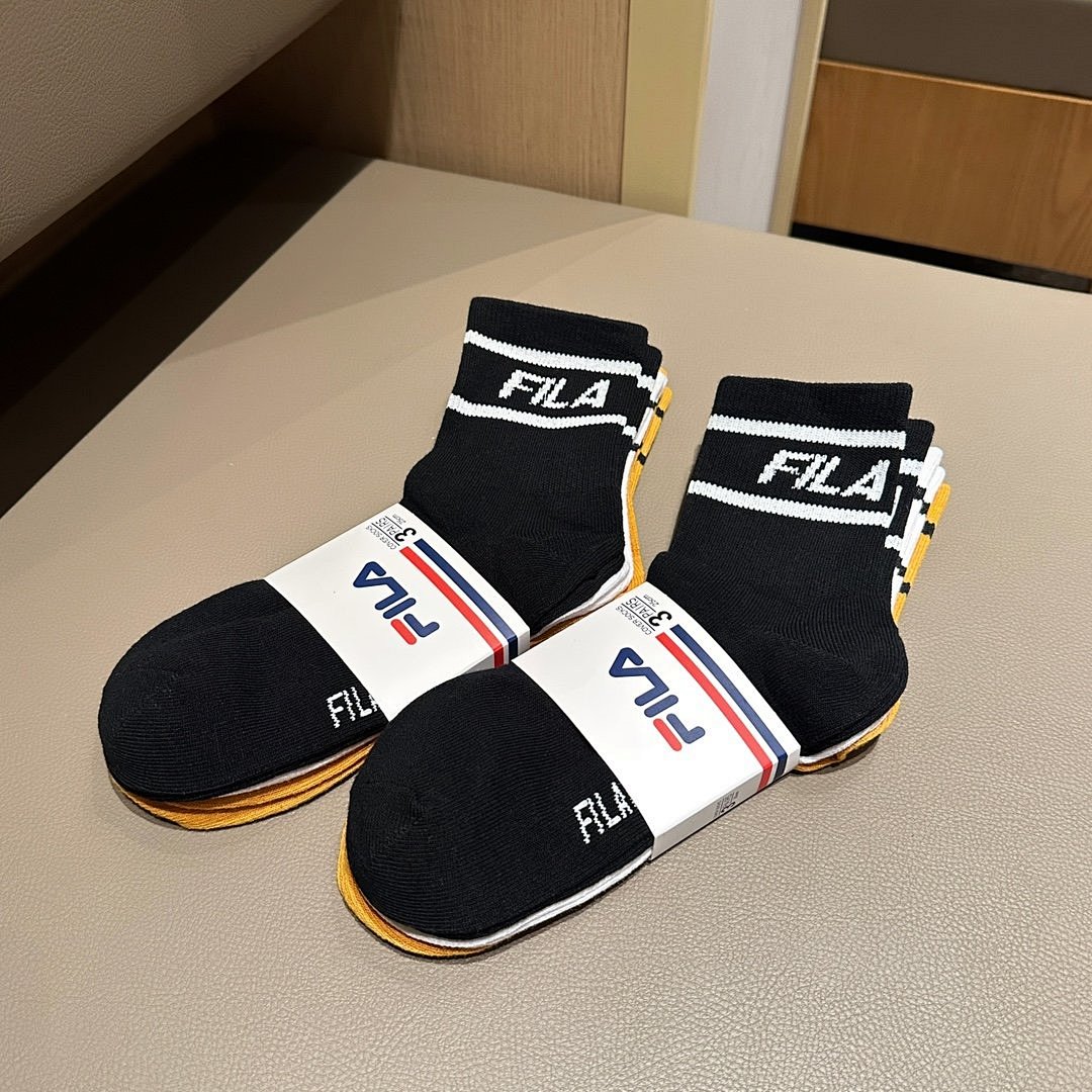 Other Socks, photo 1