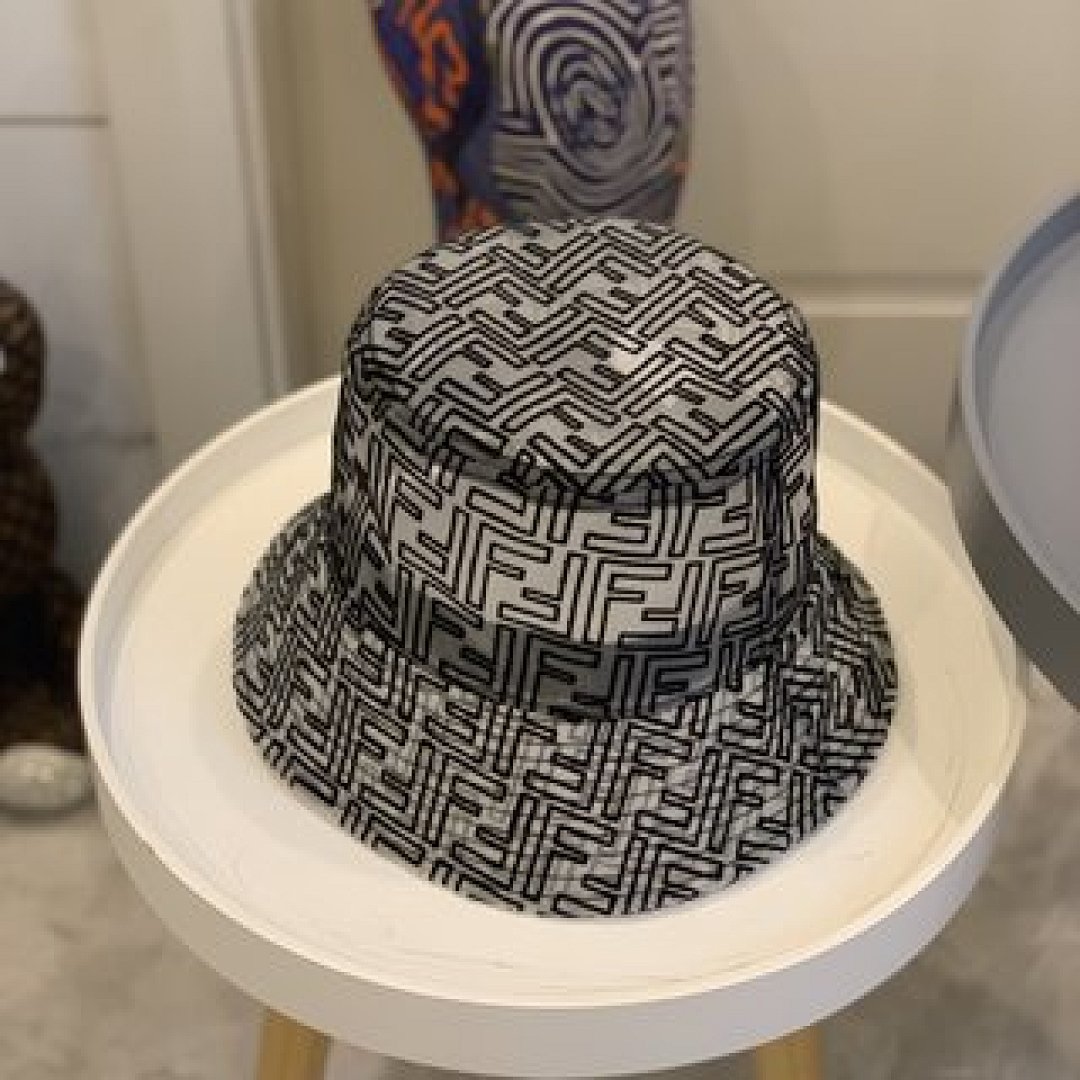 Other Fendi - Image 93