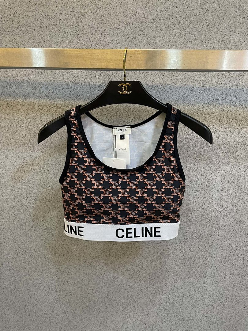 Yoga Wear, photo 1