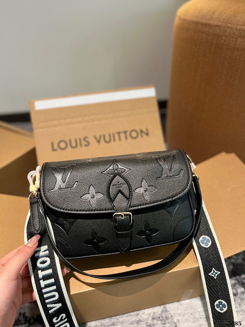 Other Louis Vuitton - Image 61