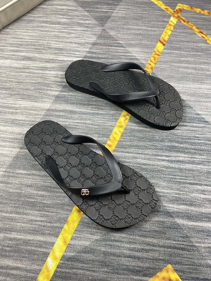 Other Men's Slippers - Image 121