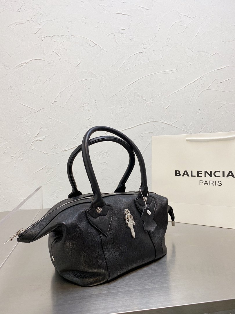 Chanel Chrome Hearts Bag - Image 112