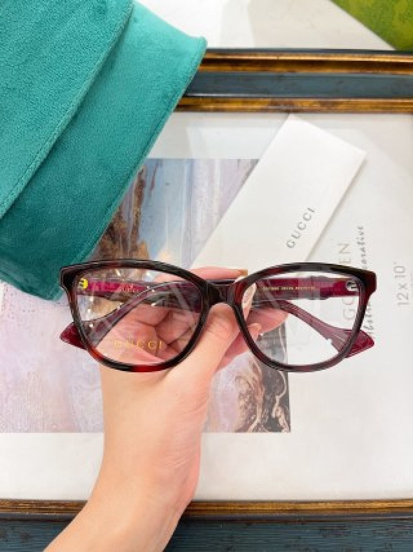 Other GUCCI Sunglasses - Image 4