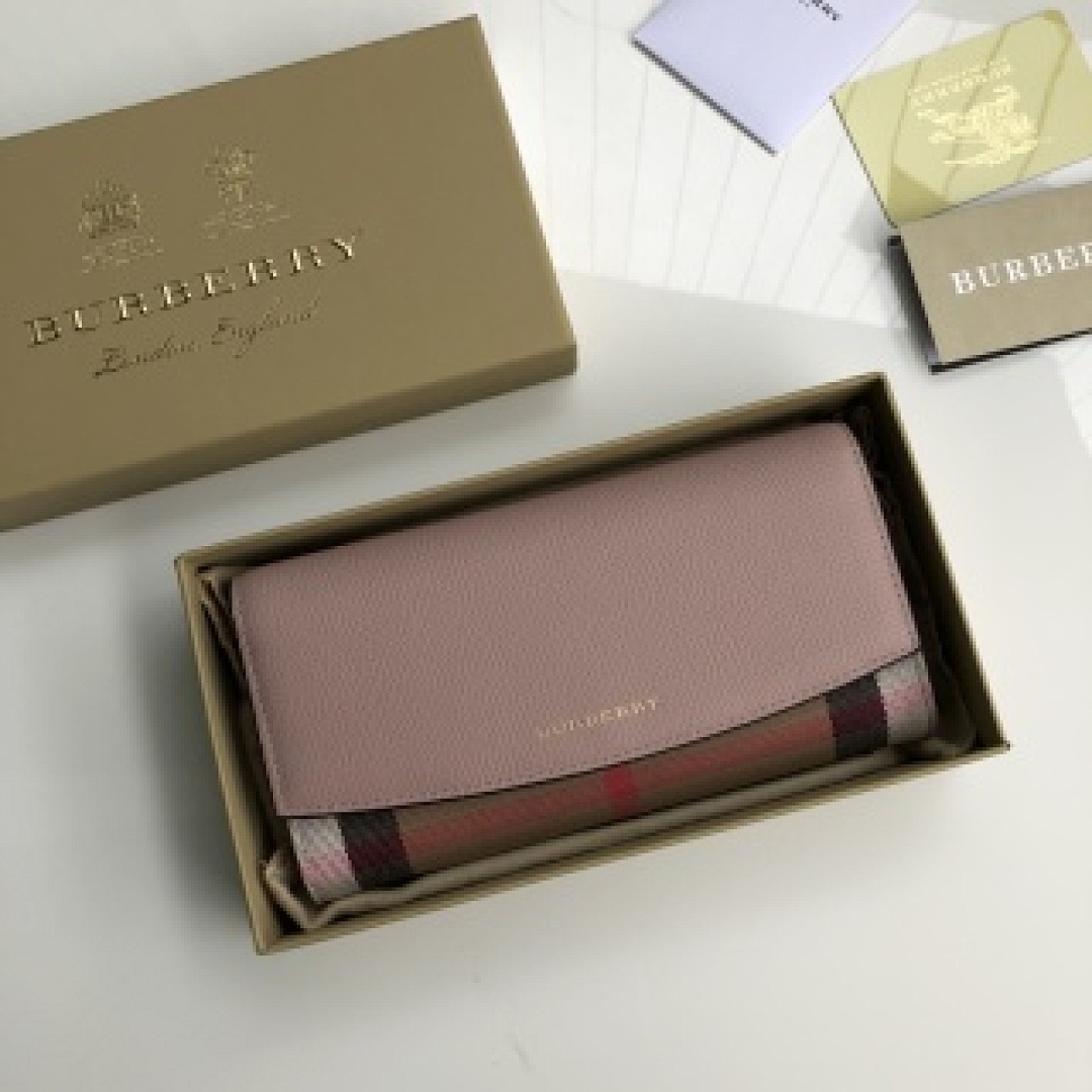Other Burberry - Image 90