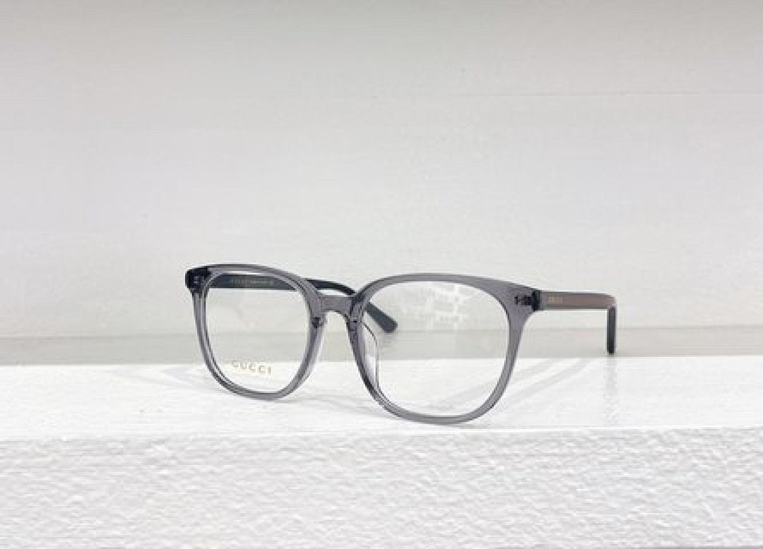Other GUCCI Sunglasses - Image 10