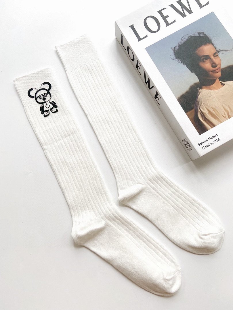 Socks, photo 1