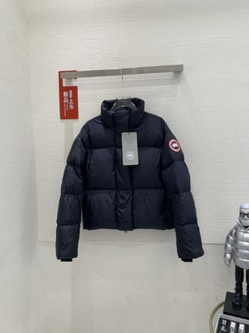 Christian Louboutin Canada Goose - Image 39