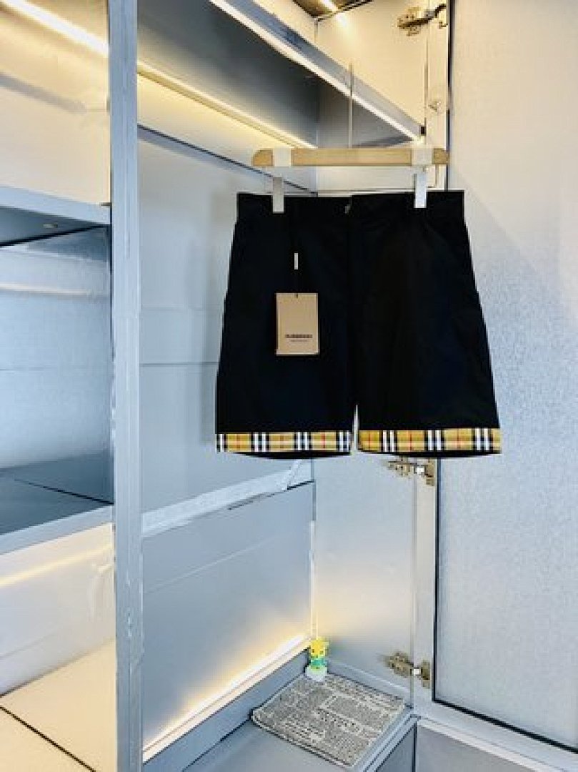 Other Burberry - Image 36