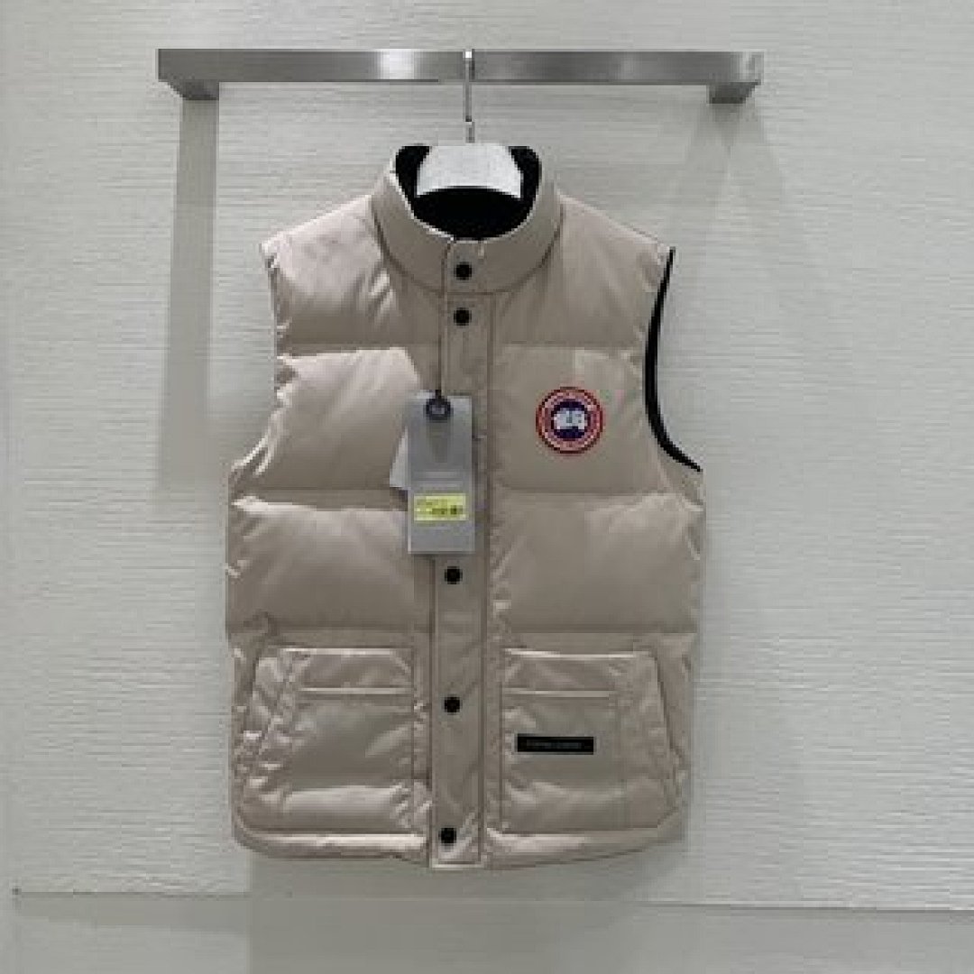 Christian Louboutin Canada Goose - Image 76
