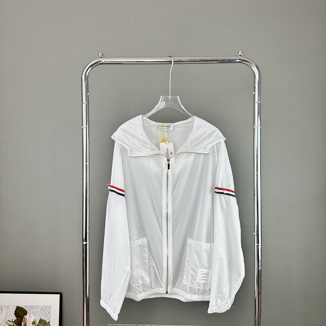 Christian Louboutin Thom Browne - Image 40