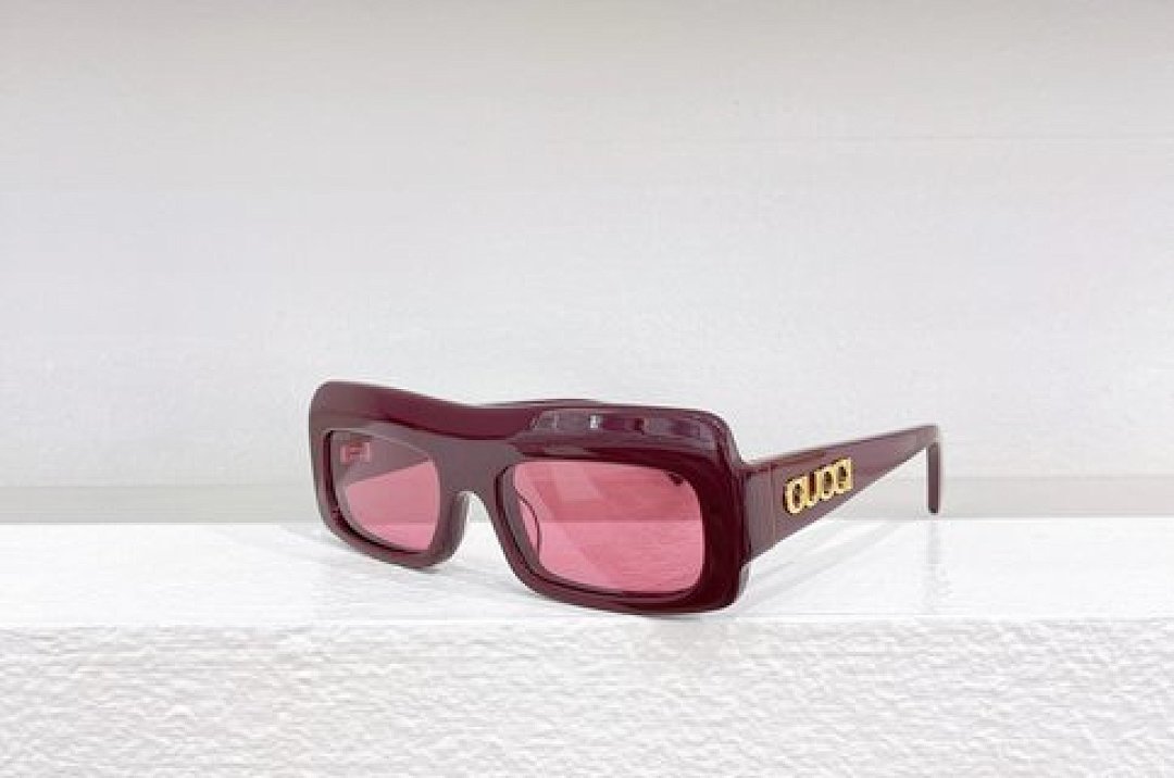 Other GUCCI Sunglasses - Image 81