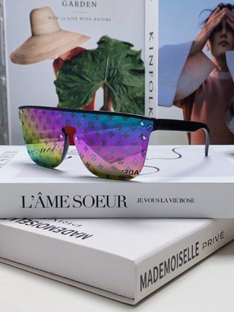 Other Lv Sunglasses - Image 107